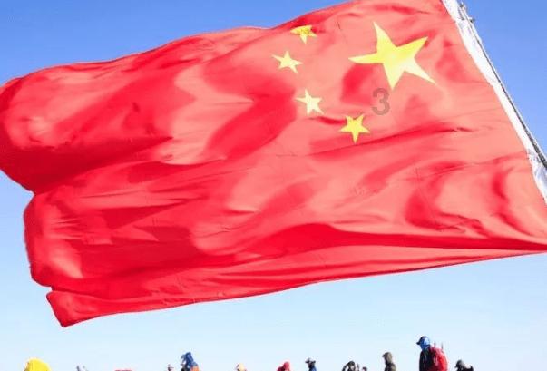 民生银行济南领秀城支行：为客户办实事 普及金融知识